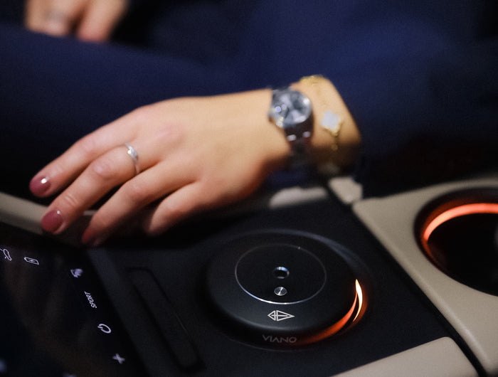 <h2><strong>LUXURY, ENGINEERED</strong></h2>